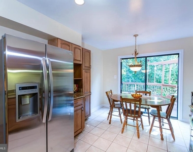 8035 Galla Knoll Circle - Photo Thumbnail 9