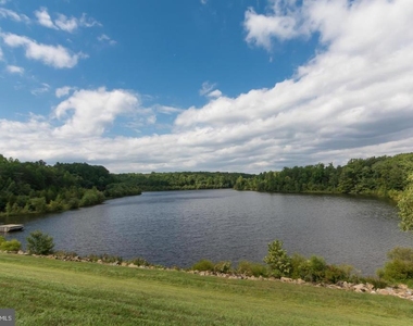 8035 Galla Knoll Circle - Photo Thumbnail 24