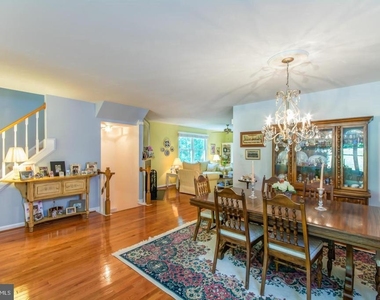 8035 Galla Knoll Circle - Photo Thumbnail 6