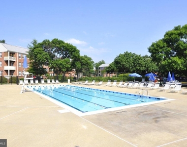 1413 Belle View Boulevard - Photo Thumbnail 16