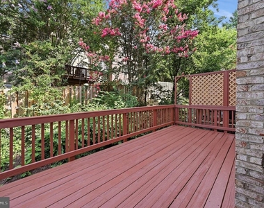 6030 Kelsey Court - Photo Thumbnail 22