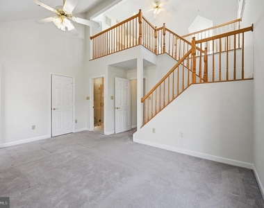 6030 Kelsey Court - Photo Thumbnail 17