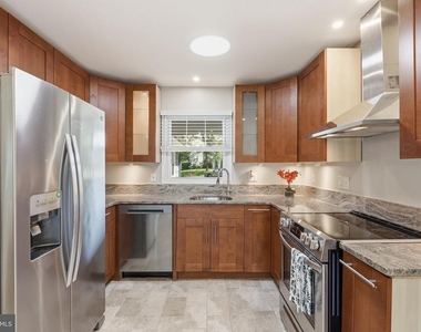 4140 Point Hollow Ln - Photo Thumbnail 10