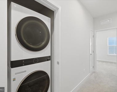 4322 Ellipse Terrace - Photo Thumbnail 29