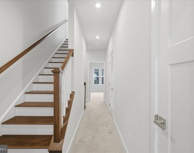 4322 Ellipse Terrace - Photo Thumbnail 35