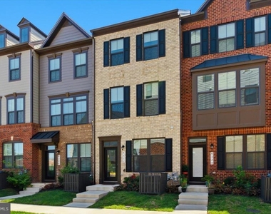 4322 Ellipse Terrace - Photo Thumbnail 1