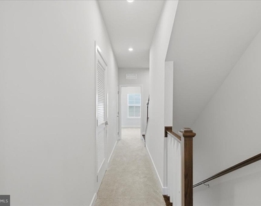 4322 Ellipse Terrace - Photo Thumbnail 28