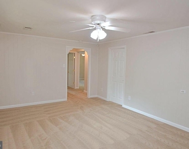6411 Whippany Way - Photo Thumbnail 14