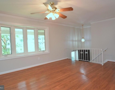 6411 Whippany Way - Photo Thumbnail 2