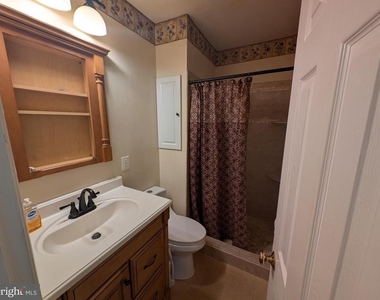 6416 Albemarle Street - Photo Thumbnail 15