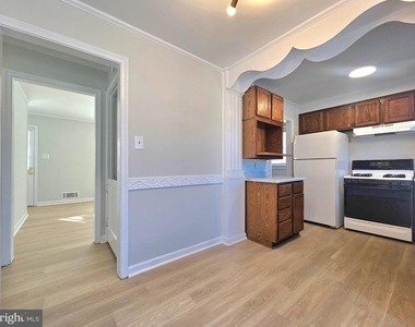 10902 Milburn Street - Photo Thumbnail 5
