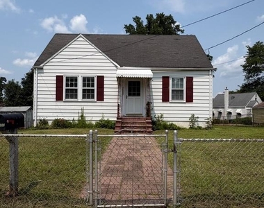 10902 Milburn Street - Photo Thumbnail 12