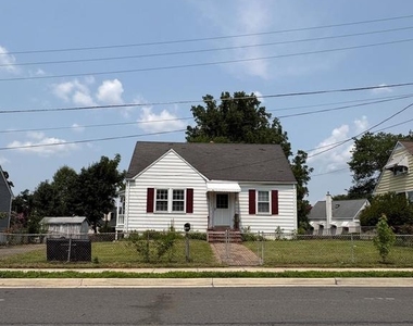 10902 Milburn Street - Photo Thumbnail 1