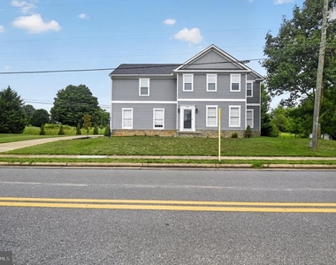 541 S Church Street - Photo Thumbnail 1