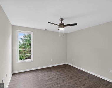 541 S Church Street - Photo Thumbnail 15