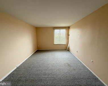 6300 Stevenson Avenue - Photo Thumbnail 11