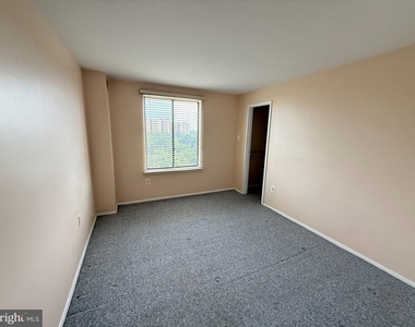 6300 Stevenson Avenue - Photo Thumbnail 17