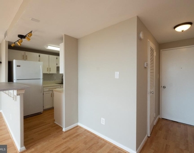 4600 Duke Street - Photo Thumbnail 5
