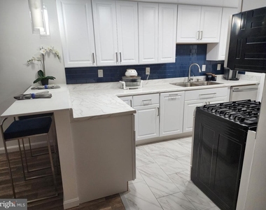 4600 Duke Street - Photo Thumbnail 2