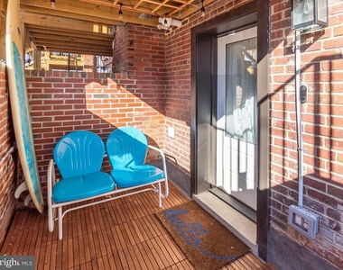 428 N Henry Street - Photo Thumbnail 20