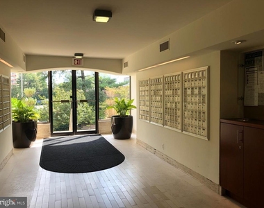 301 N Beauregard Street N - Photo Thumbnail 7