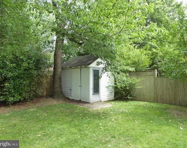 323 S Adams Street - Photo Thumbnail 39