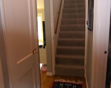 323 S Adams Street - Photo Thumbnail 18