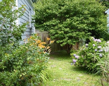 323 S Adams Street - Photo Thumbnail 40