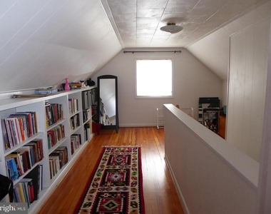 323 S Adams Street - Photo Thumbnail 24