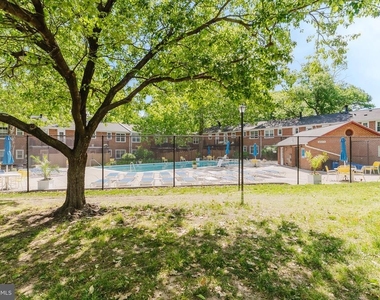 2725 S Walter Reed Drive - Photo Thumbnail 31