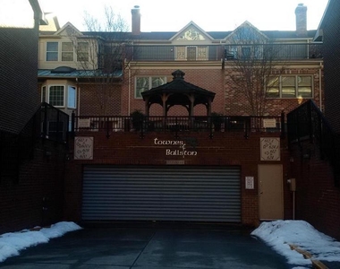 618 Tazewell Street N - Photo Thumbnail 26