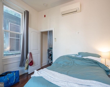 2033 Spruce Street - Photo Thumbnail 10