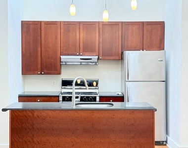 431 Fairmount Avenue - Photo Thumbnail 3