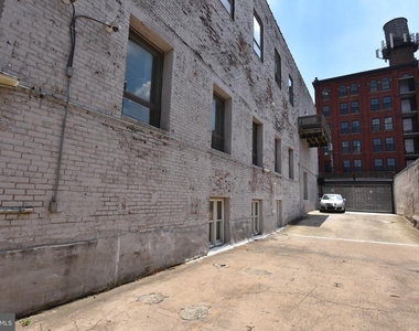 431 Fairmount Avenue - Photo Thumbnail 13
