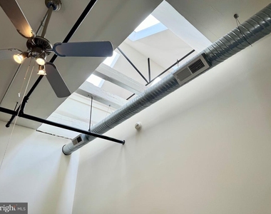 431 Fairmount Avenue - Photo Thumbnail 7