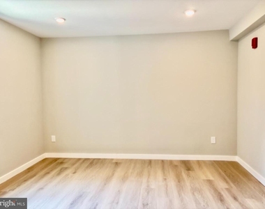 5356 Cedar Avenue - Photo Thumbnail 8
