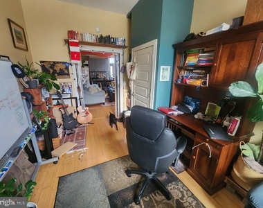 4813 Chester Avenue - Photo Thumbnail 15