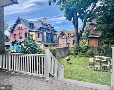 4813 Chester Avenue - Photo Thumbnail 24