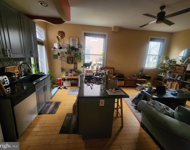 4813 Chester Avenue - Photo Thumbnail 8