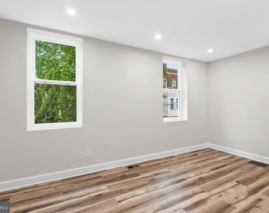 1908 N Croskey Street - Photo Thumbnail 15