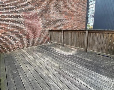 706 N 2nd Street - Photo Thumbnail 24