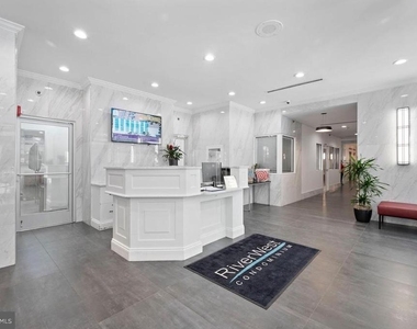 2101 Chestnut Street - Photo Thumbnail 19