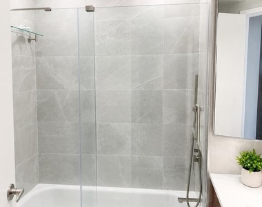 1326 Spruce Street - Photo Thumbnail 10