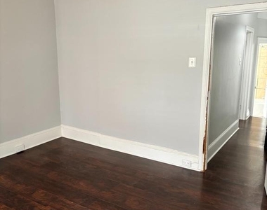 2520 N Sartain Street - Photo Thumbnail 2
