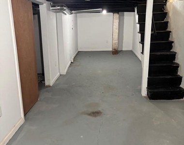 2520 N Sartain Street - Photo Thumbnail 9