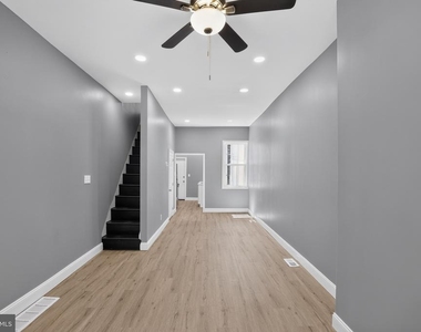 3053 Janney Street - Photo Thumbnail 8