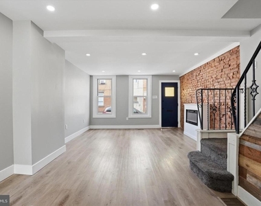 3185 Agate Street - Photo Thumbnail 7