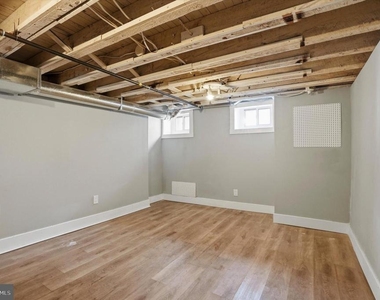 3185 Agate Street - Photo Thumbnail 21