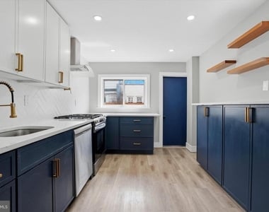 3185 Agate Street - Photo Thumbnail 10