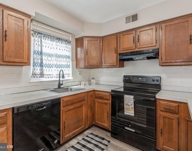 6738 Emlen Street - Photo Thumbnail 8